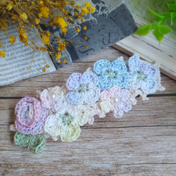 カメオ×引き揃え糸のお花とヴィンテージボタンのバレッタ カメオ×引き揃え糸のお花とヴィンテージボタンのバレッタ