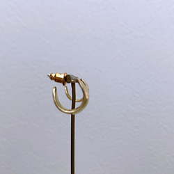 真鍮　ミニイヤーフィット　long curlピアス  イヤリング　アレルギー対応　ゴールド　シンプル　14kgfポスト 3枚目の画像