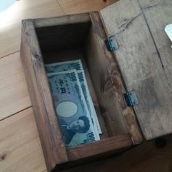 ヴィンテージ風宝箱(鍵付) 秘密箱 フリーボック 小物入れ 木箱 小箱 貯金箱 アンティーク調 昭和レトロ 2枚目の画像