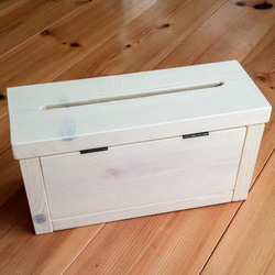 鍵付き木製貯金箱(お札可) アイボリー 賽銭箱 募金箱  アンティーク・カントリー調 4枚目の画像