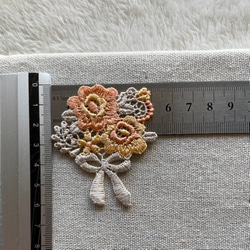 1枚 綺麗 花 フラワー 刺繍 ケミカルレース モチーフ アップリケ BK210904 ハンドメイド 手芸 素材 材料 3枚目の画像