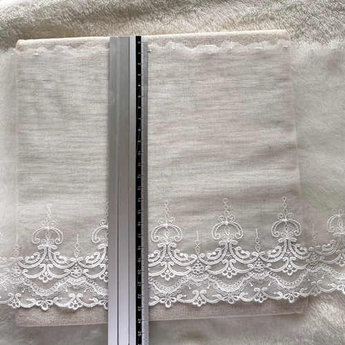 再入荷＊1m 美しい ロココ調 刺繍 チュールレース 白 BK210921  
