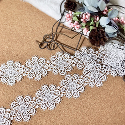 ＊ ロココ調ジレ／ フレンチレース・刺繍・ロココ調 She's Closet ベスト ジレ 2WAYショート丈深Vネック花柄刺繍