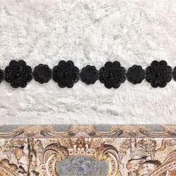 50cm単位 パール 立体花 オーガンジー刺繍 ケミカルレースブレード モチーフ 黒 BK190362 ハンドメイド 3枚目の画像