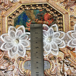 50cm単位 パール付き オーガンジー 刺繍 花 レースブレード モチーフ 白 BK190712 ハンドメイド 手芸 4枚目の画像