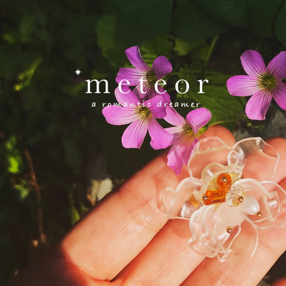 METEOR JEWELRY 一朵花垂墜式耳環（一對） 第4張的照片