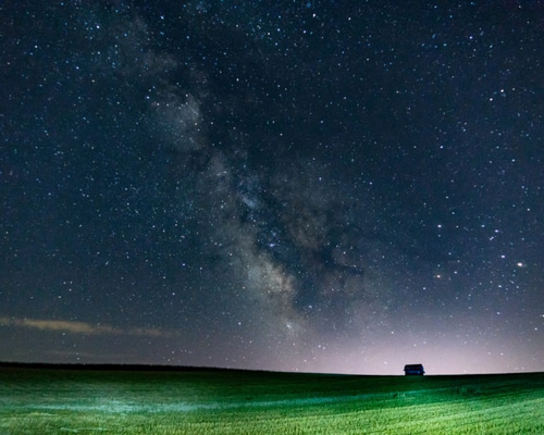北海道美瑛町の風景 A4写真プリント ガラス入り額装 ～星空のステージ～ 北海道美瑛町の風景 A4写真プリント ガラス入り額装 ～星空の