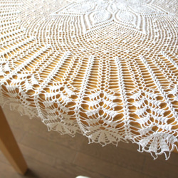 No.124 【再販】手編みレース　大きなフラワーモチーフのテーブルクロス 5枚目の画像