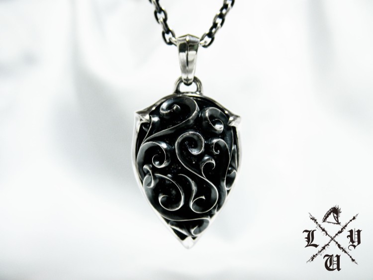 アラベスクデザインペンダント　LP-23