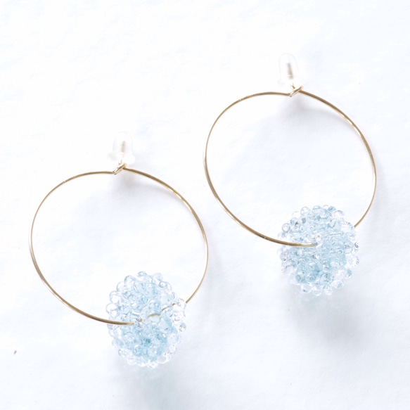 14kgf  Mizore hoops Ice Blue・みぞれのフープピアス/イヤリング（アイスブルー） 2枚目の画像