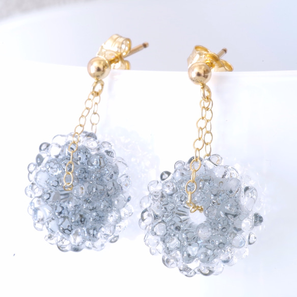 14kgf Mizore earrings Gray・ゆれるみぞれのピアス/イヤリング（グレー） 1枚目の画像