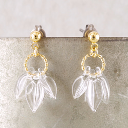 【こけしの蚤の市】Petit Chanderia earrings(Gold色金具）ピアス/イヤリング 1枚目の画像