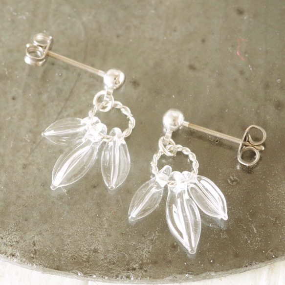 【こけしの蚤の市】Petit Chanderia earrings(Silver色金具）ピアス/イヤリング 2枚目の画像