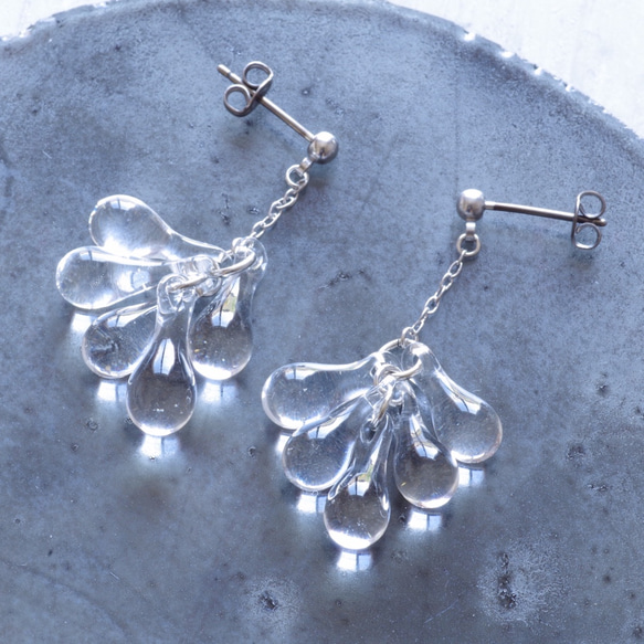 【こけしの蚤の市】Raindrops long earrings(Silver色金具）ピアス/イヤリング 1枚目の画像