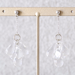 【こけしの蚤の市】Raindrops long earrings(Silver色金具）ピアス/イヤリング 4枚目の画像