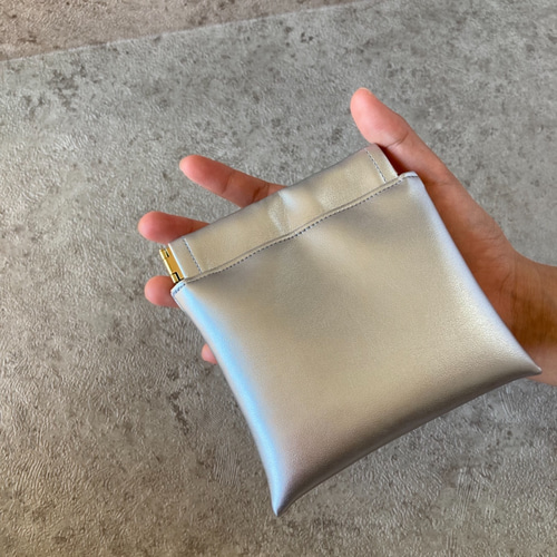 完売しました ありがとうございました ポーチ nikoka 通販 12596331