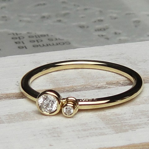 スウィングダイヤモンドリング （K18YG/ダイヤモンド）【送料無料