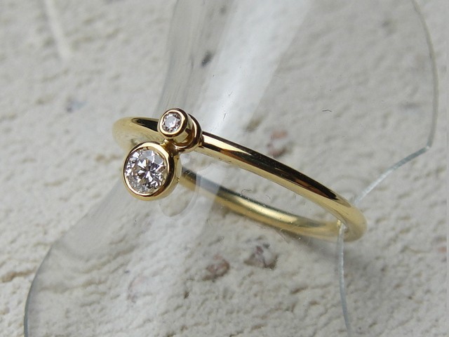 スウィングダイヤモンドリング （K18YG/ダイヤモンド）【送料無料】