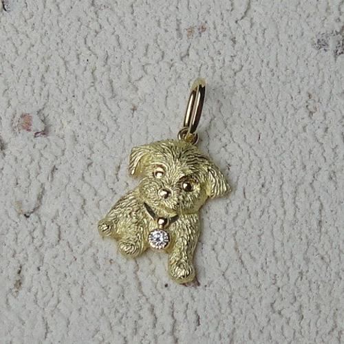 トイプードル犬ペンダントトップ （K18YG/ ダイヤ） ネックレス