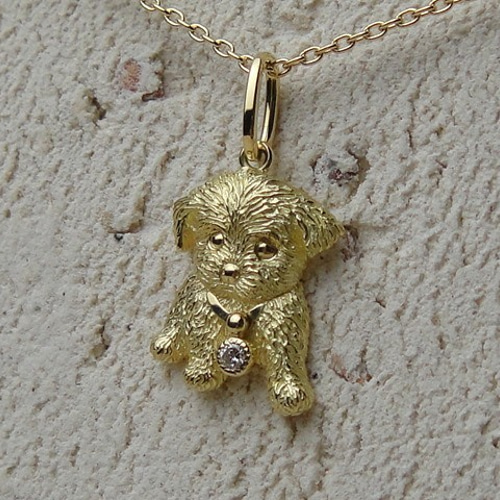 トイプードル犬ペンダントトップ （K18YG/ ダイヤ） ネックレス