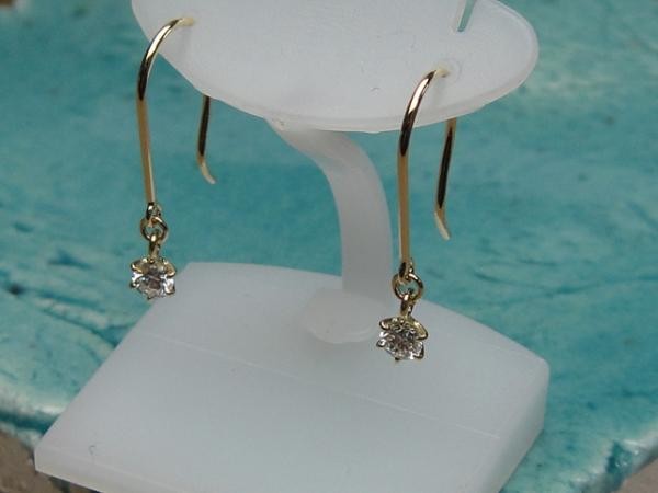 K18ダイヤモンドピアス（ブラタイプ/ダイヤSIクラス/0.1cts×2ピース）