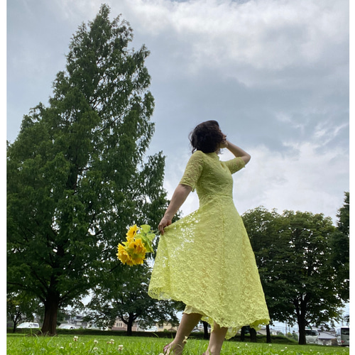 受注製作】ライムイエロー 総レース スカラップ イレヘムフレア ロング  