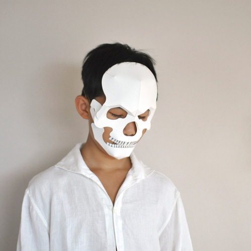 工作Kit】スカルマスク と 悪魔のマスク ペーパークラフト 実際