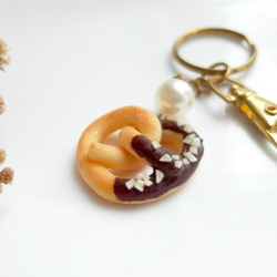*福利品 / 展示品* 巧克力 扭結餅 鑰匙圈 包包掛飾 日本黏土 第2張的照片