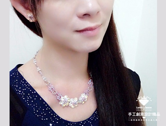 Landy House【手工創意設計精品】施華洛世奇元素SWAROVSKI~花飾精緻項鍊 第3張的照片