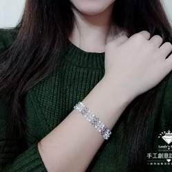 Landy House【手工創意設計精品】施華洛世奇元素SWAROVSKI~晶亮三層手鍊 第3張的照片