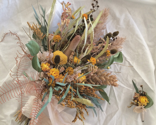 ブーケ,ブートニア&ヘッドパーツ3点セット/ゴールデンイエロー