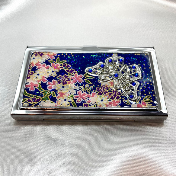 友禅和紙のカードケースdeluxe 桜と蝶 4枚目の画像