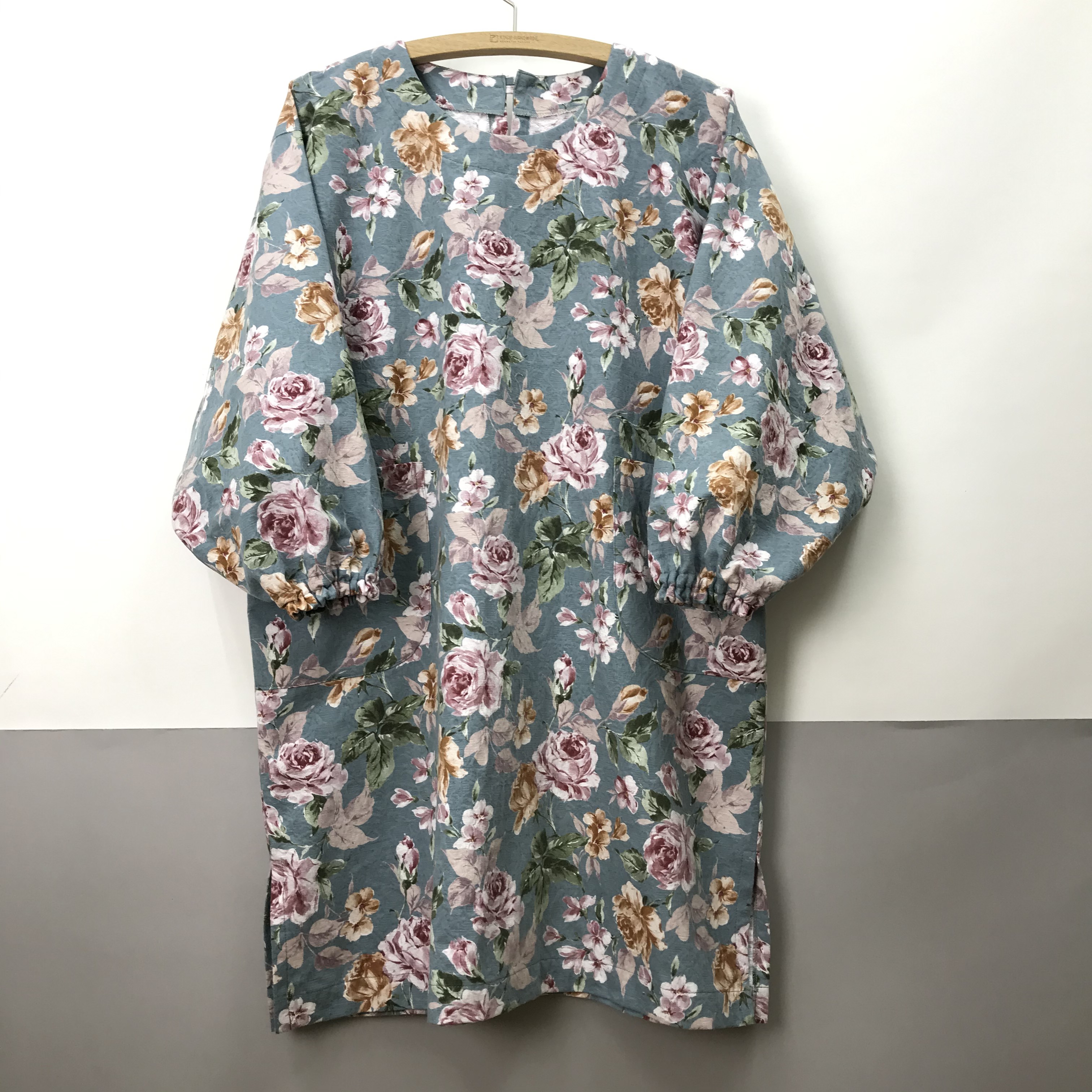 花柄 ゆったり　割烹着