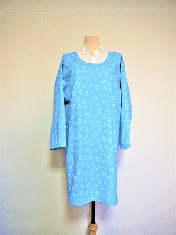 ☆割烹着☆ ブルー地にホワイトサクランボが可愛い割烹着 エプロン Egg