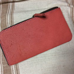 栃木レザー：牛床革薄型LF長財布：ヌバック調の艶消しチェリーピンク 2枚目の画像