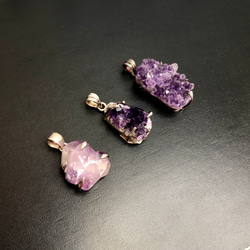 紫水晶原礦墜子 第2張的照片