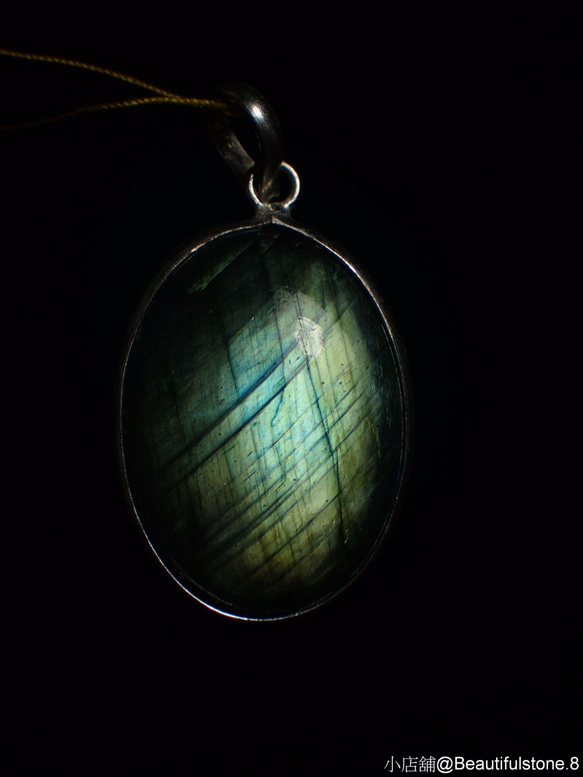 特大拉長石Labradorite 墜子 #O2小店舖 第3張的照片