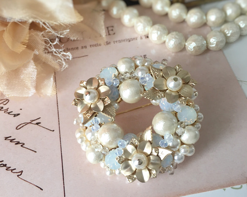 brooch コットンパール ホワイトビジュー スワロフスキー フラワー