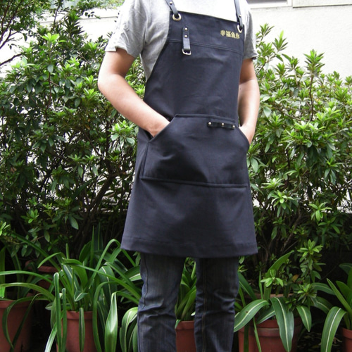 ○ブラックレザーベルトエプロン（ダークブラックミディアムシック