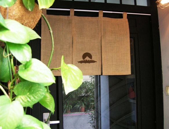 ●刺繡富士山和風カーテンハンギングイヤータイプ（ベージュ麻）__ zuozuo手作り家具製 3枚目の画像