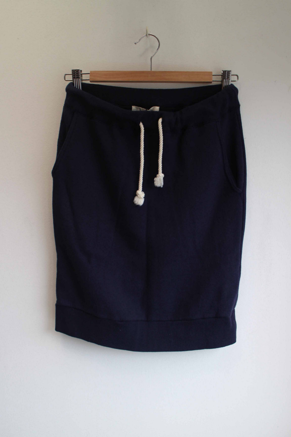 裏生毛スカート