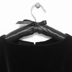 Atelier KiKa オリジナル 洋服ハンガー 2枚目の画像