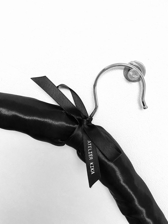 Atelier KiKa オリジナル 洋服ハンガー 3枚目の画像