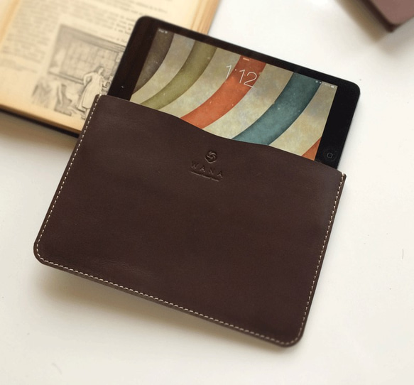 iPad Mini 2, iPad Mini 4, iPad Air, iPad Air2 case【横】本革 2枚目の画像