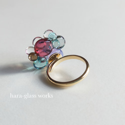 ガラスのリング　バブルデザイン　ピンク&ティントブルー&ミルキーラベンダー（ゴールド） 3枚目の画像