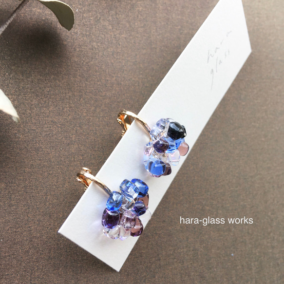 ガラス　イヤリング　つぶつぶアクセサリー　ブルパープルブミックス　箱付き 4枚目の画像