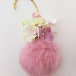 お花とラビットファーのイヤーフック(ファー着脱可)#ピンク 3枚目の画像