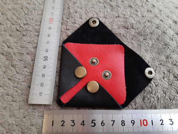 革製　手のひらサイズコインケース(黒赤) 3枚目の画像