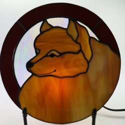 ステンドグラス　ワンプレート　ポメラニアン　スタンド,照明付き　愛犬を飾る 3枚目の画像