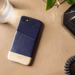 alto iPhone 7  4.7吋 真皮手機殼背蓋，Metro - 海軍藍/本色 保護套 Leather Case 第6張的照片